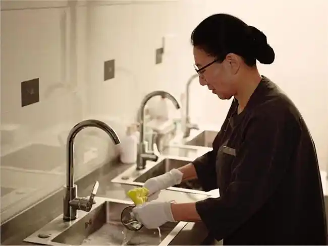 安心从何而来？亚朵用七年时间搭建一套用心答案